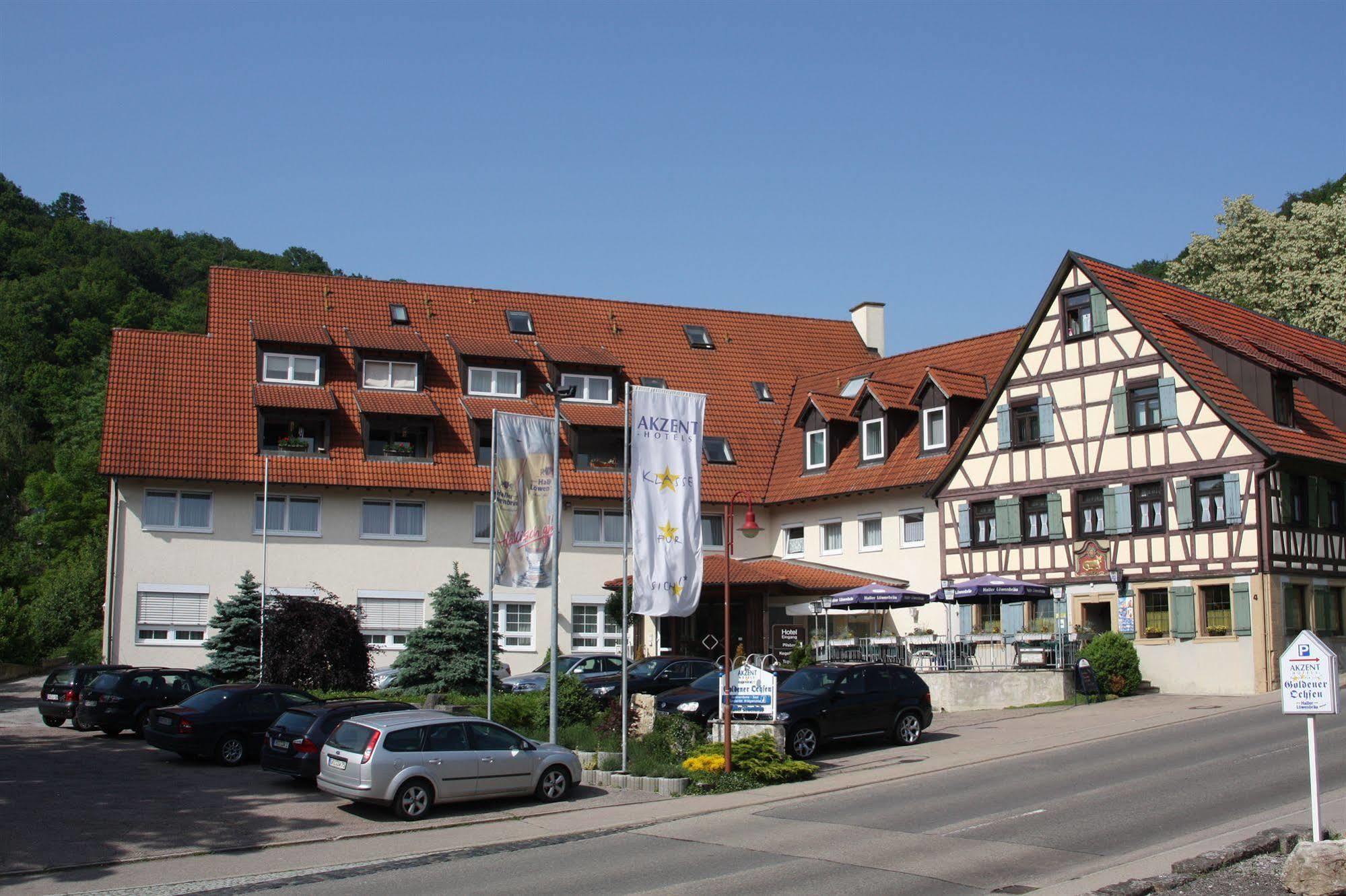 Akzent Hotel Goldener Ochsen Croeffelbach Bagian luar foto